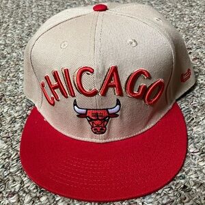 Chicago Bulls SnapBack Hat Ultra Game Basketball NBA Spellout Tan Red Gift Fan